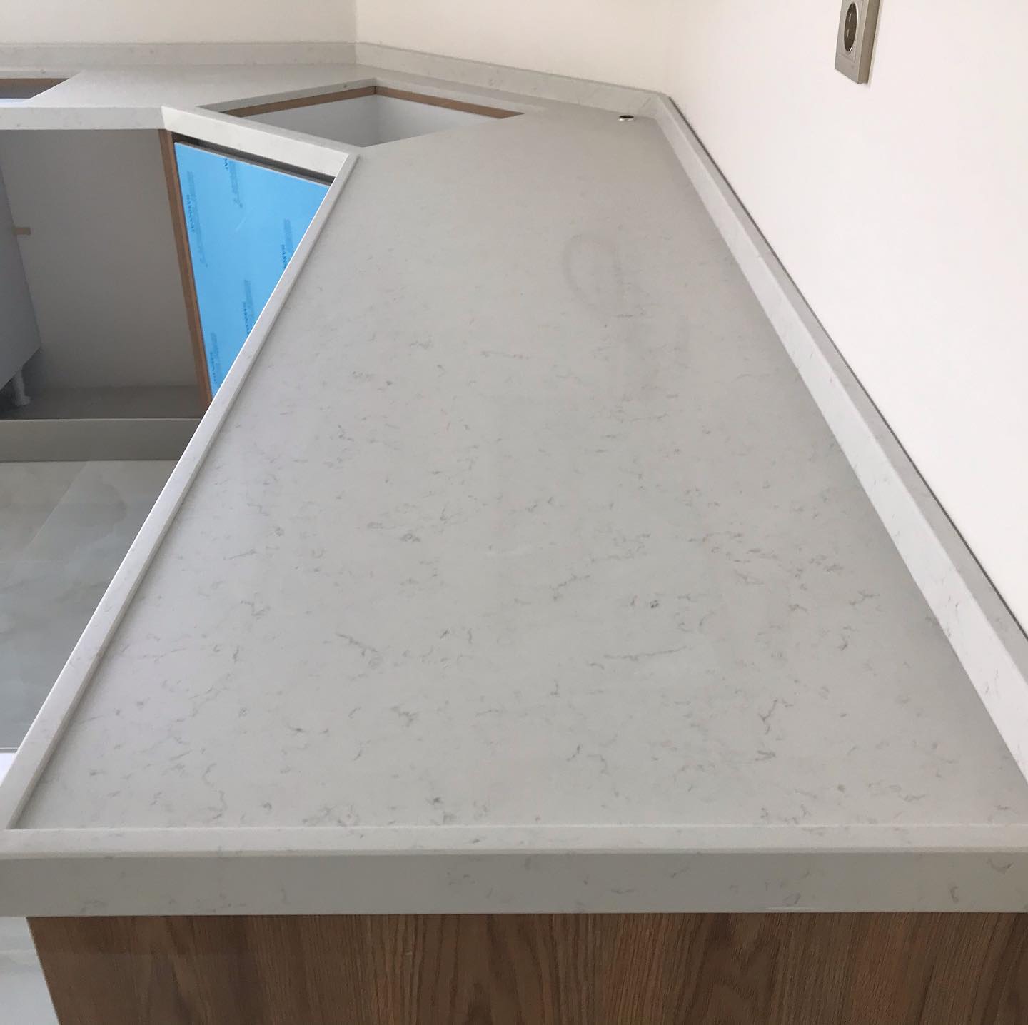 Çimstone Nebula L tezgâh